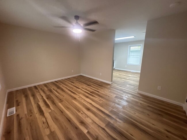 Foto del edificio - S0275-MF2