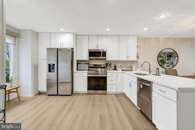 Building Photo - 12552 Garland Tree Ct