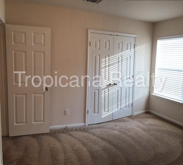 Foto del edificio - 5704 Siltstone Loop