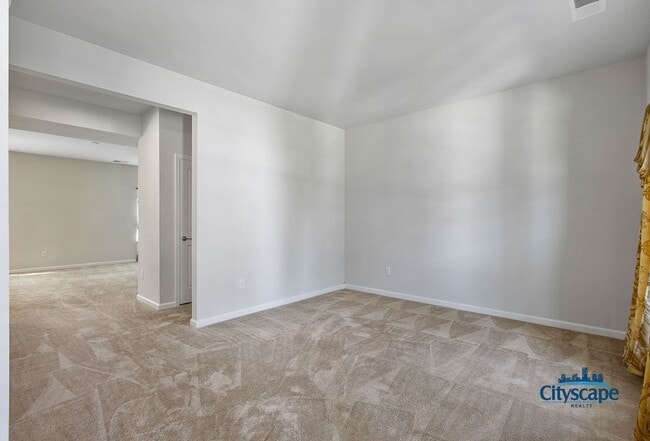 Building Photo - Pristine Chesterfield Home in new development