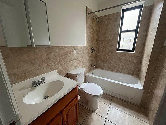 Foto del edificio - 1 bedroom in Bronx NY 10462