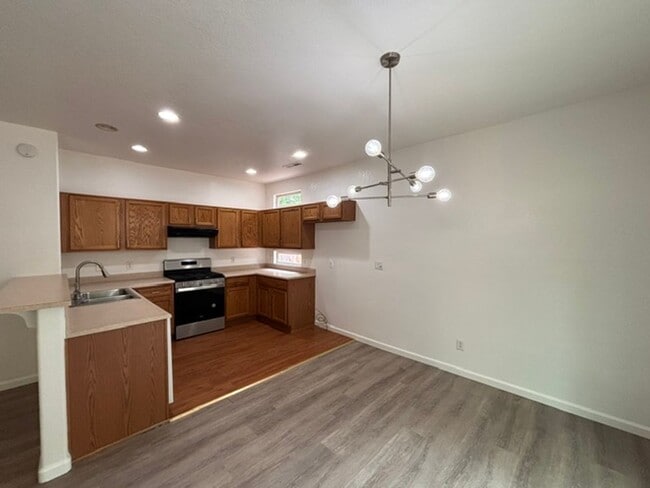 Foto del edificio - 1024 Westcreek Ln