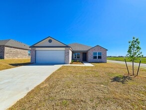 Building Photo - 1401 Claire Ct