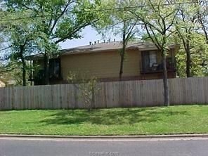 Primary Photo - 2401 C Perdernales