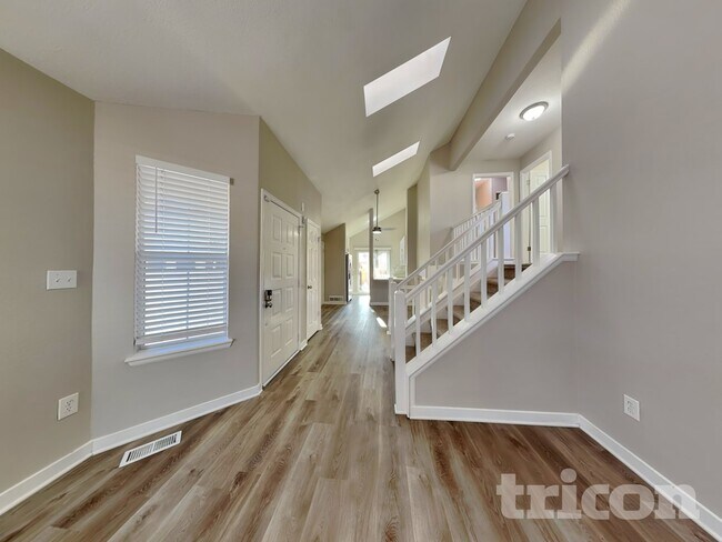 Foto del edificio - 9227 S Butterwood Ct