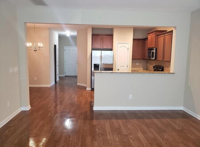 Foto del edificio - 4464 Middletown Dr