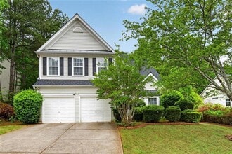 Building Photo - 3380 Serenade Ct