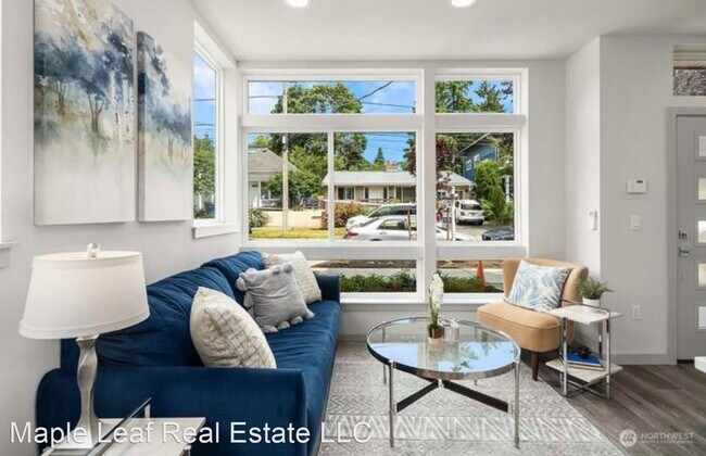 Foto del edificio - 2 br, 2 bath House - 2043 C NW 60th St