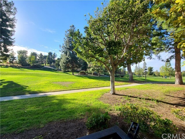 Building Photo - 2392 Via Mariposa W