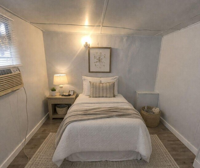 Foto del edificio - 2208 Chicago Cubs St