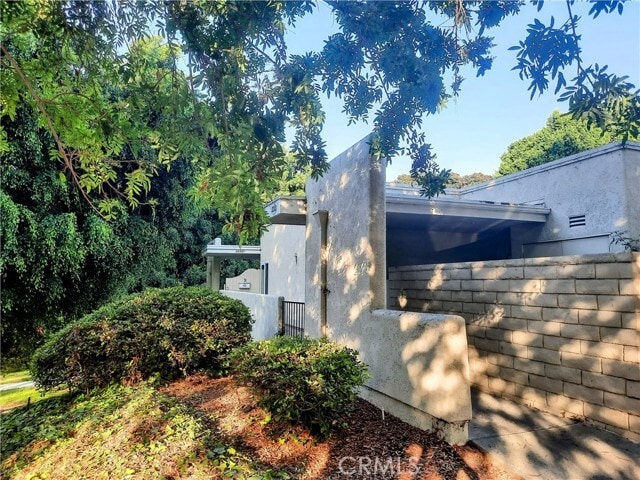 Building Photo - 2233 Via Puerta