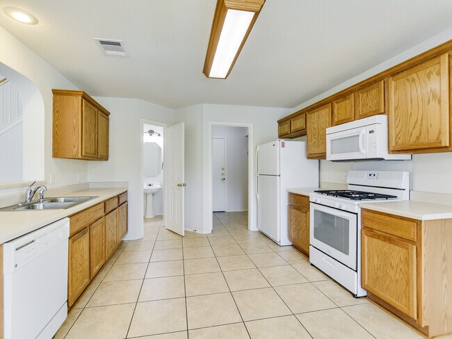 Building Photo - 1030 Monadale Trail