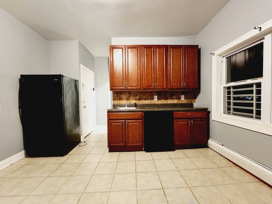139 W 54th St 6 - 138 W 54th St
