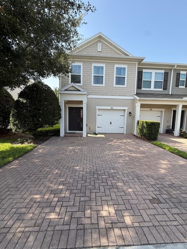 3 BEDROOOMS. 2.5 BATHROOM TOWNHOME NEAR THE HEART OF OVIEDO! - 3 BEDROOOMS. 2.5 BATHROOM TOWNHOME NEAR THE HEART OF OVIEDO!