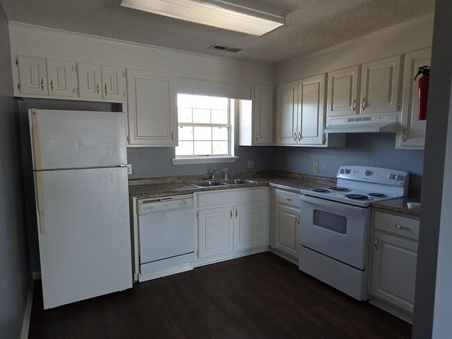 Building Photo - ORANGEBURG