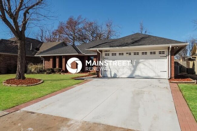 Foto del edificio - 3 Bedroom Pet-Friendly Home in Oklahoma City, OK with Main Street Renewal