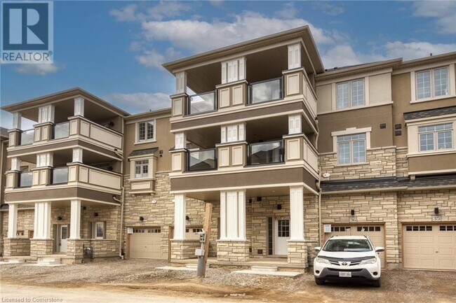 Photo du bâtiment - 305 Garner Rd W