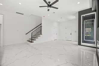 Building Photo - 5110 Westover St