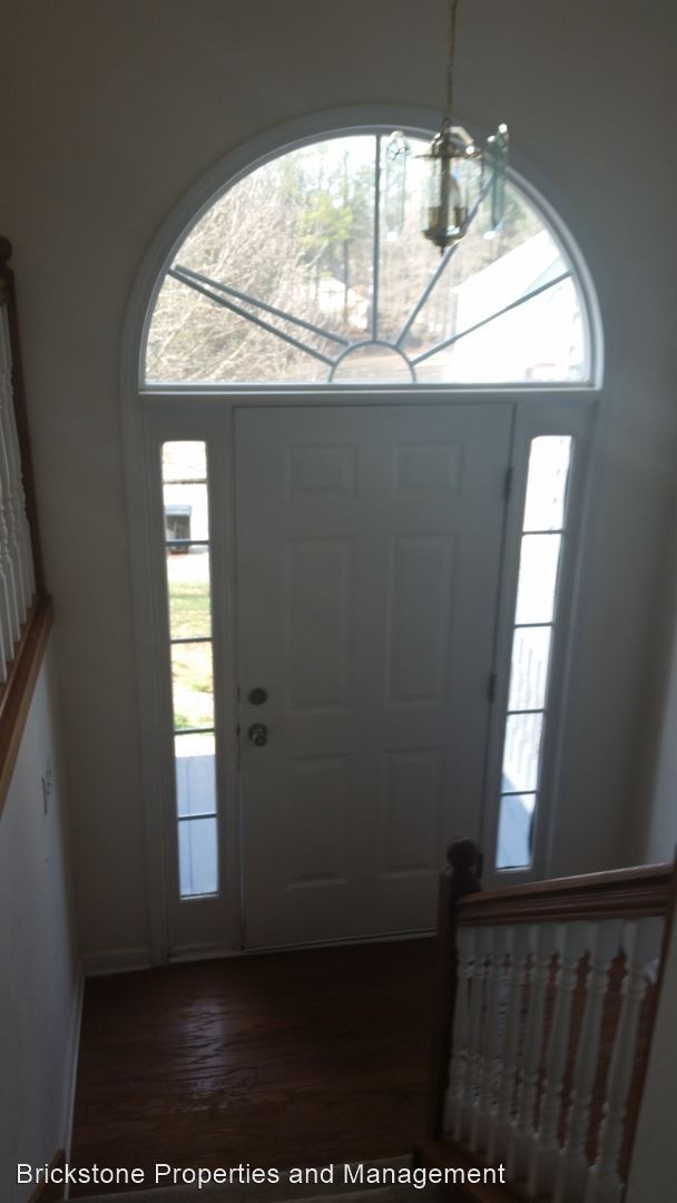Foto del edificio - 5 br, 3 bath House - 170 Glory Lane