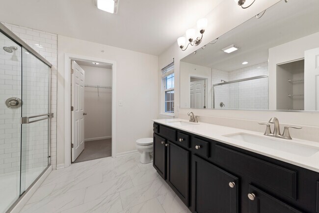 Foto del edificio - 4431 Monroe Ct
