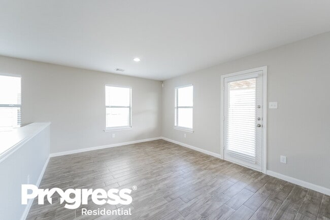 Building Photo - 20714 Tayman Oaks Dr