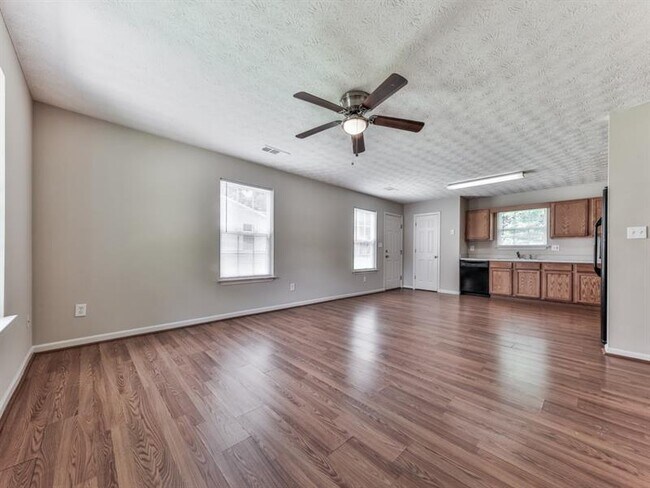 Foto del edificio - 3152 Macedonia Station Dr SW