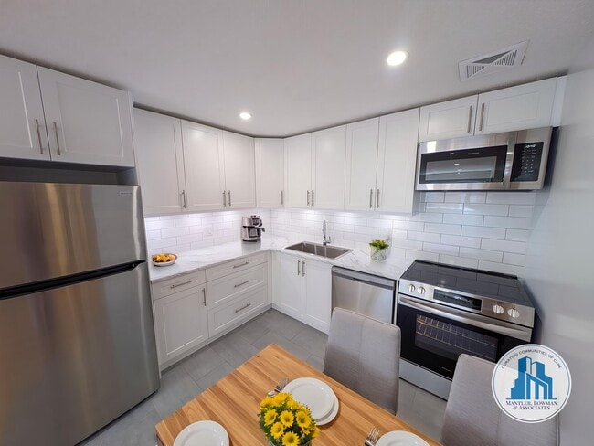 Building Photo - Millwell Apartments