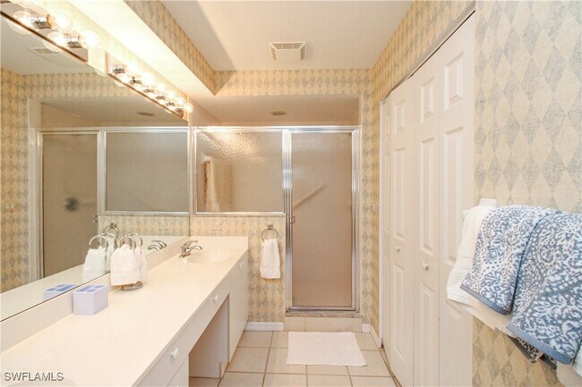 Building Photo - 5330 Andover Dr