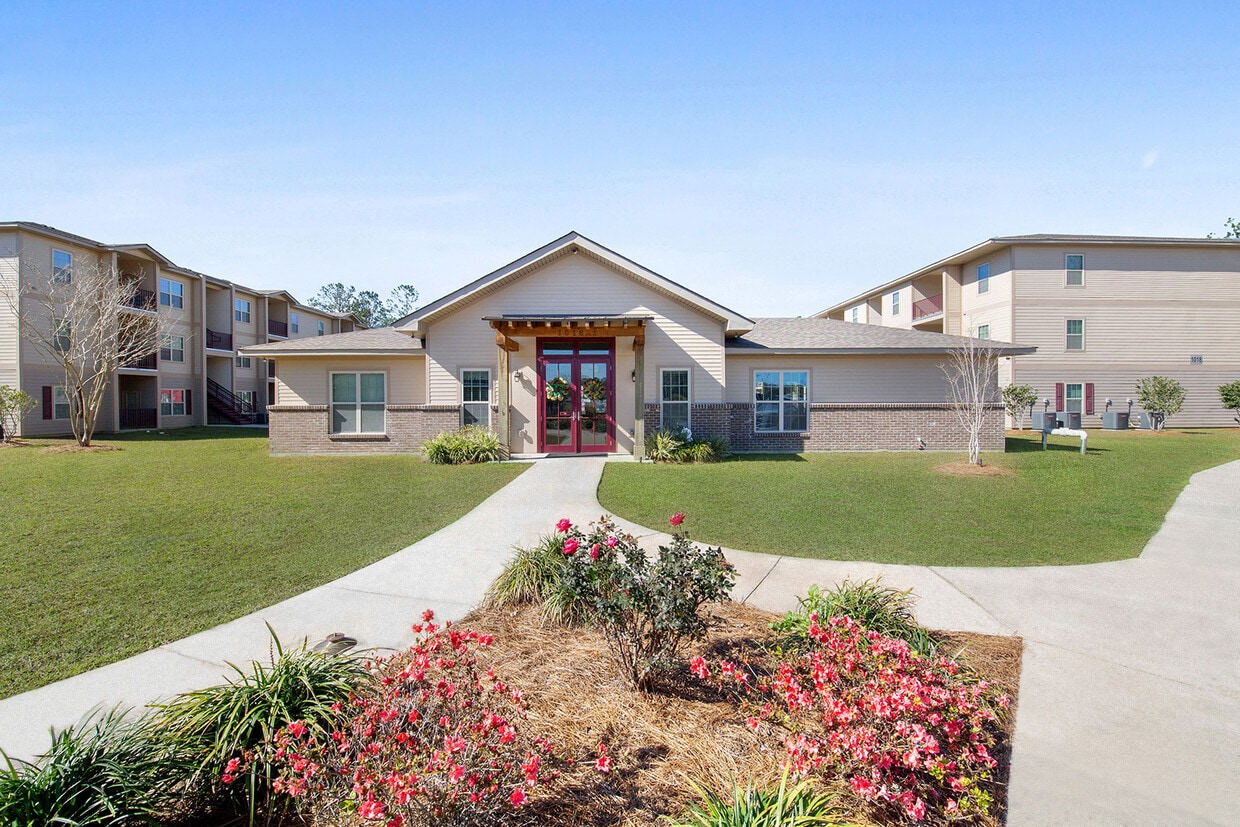 covington glen apartment homes