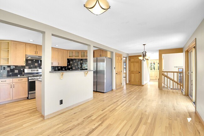 Building Photo - 4483 Nambe Rd