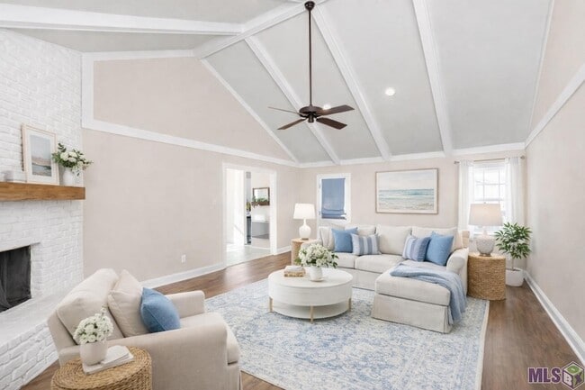 Photo - 10859 Cal Rd House