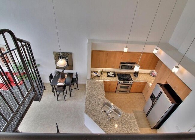 Foto del edificio - 5425 DeMarcus Blvd