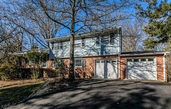 Building Photo - 279 Cherry Valley Rd