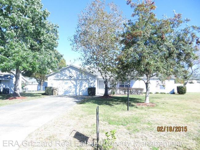 Foto del edificio - 33746 Tara Wood Dr