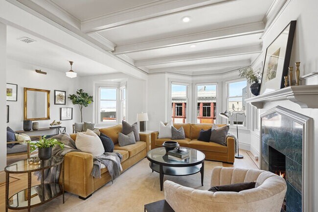 Foto del edificio - Gorgeous 4BR/2.5BA Nob Hill Home with Shar...