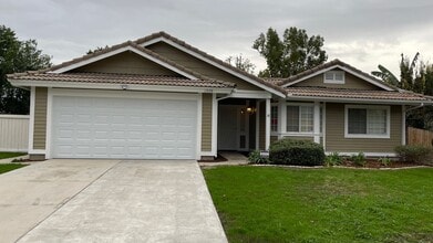 Building Photo - 1328 E Pennsylvania Ave