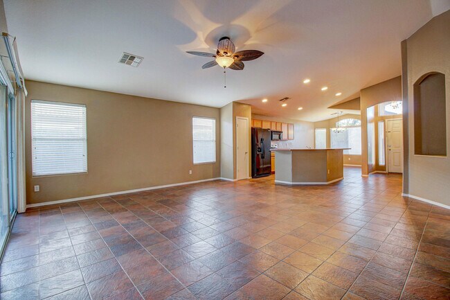 Foto del edificio - 8478 W Monona Ln