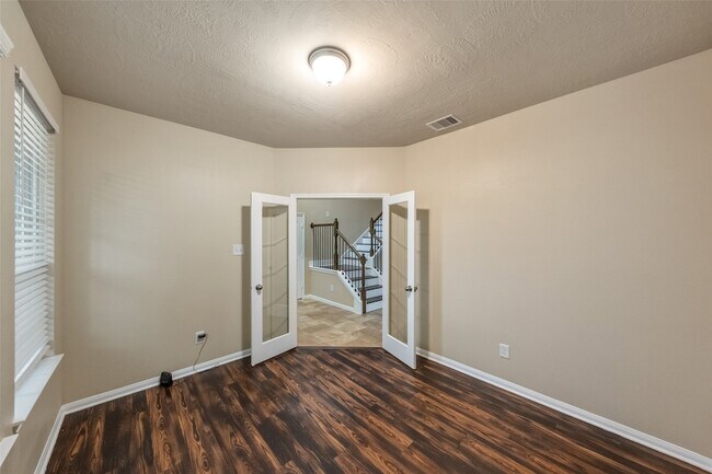 Foto del edificio - 24213 Nichols Trace Dr