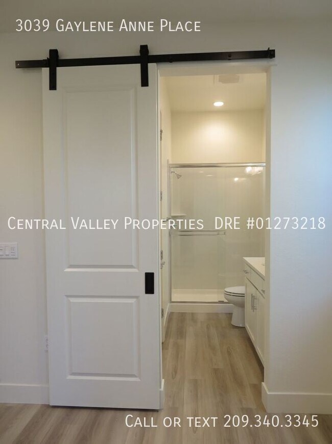 Foto del edificio - 3039 Gaylene Ann Pl