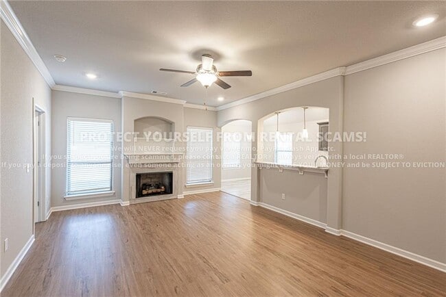 Foto del edificio - 4462 W Newton Ave