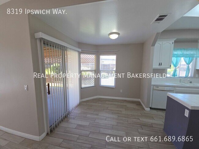 Foto del edificio - 8319 Ipswich Way
