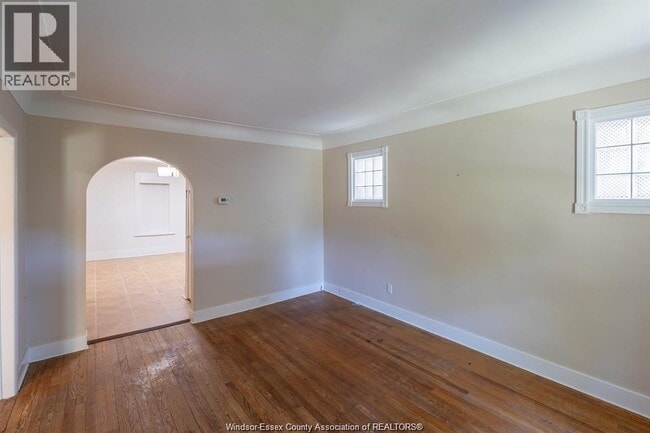 Building Photo - 1630 Marentette Ave