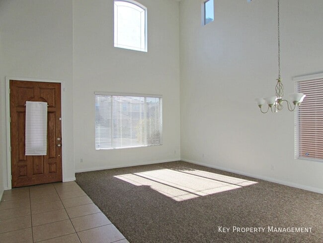 Building Photo - 722 Bighorn Creek St