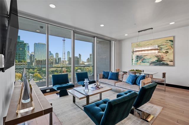 Foto principal - 3130 N Harwood St
