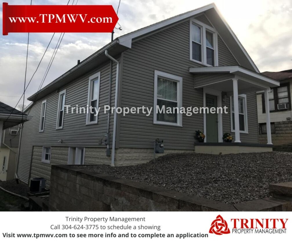Foto principal - 627 Stealey Ave