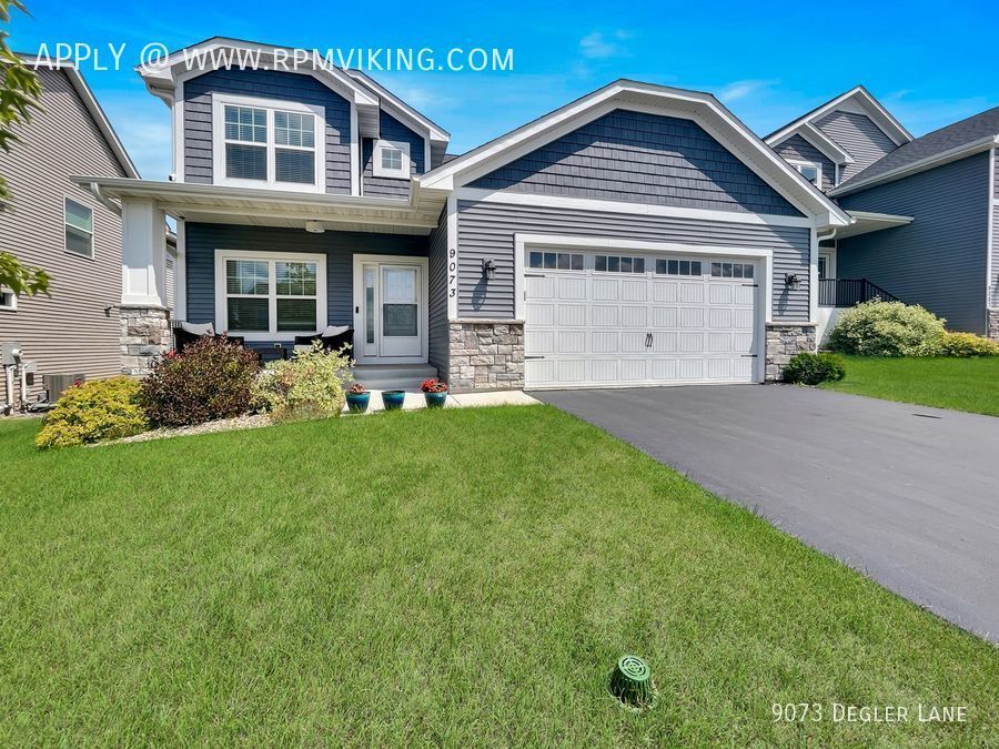 Large 4 Bedroom House in Chanhassen Avai... House for Rent in