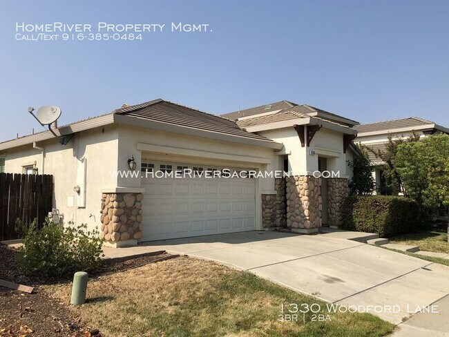 Building Photo - 1330 Woodford Ln