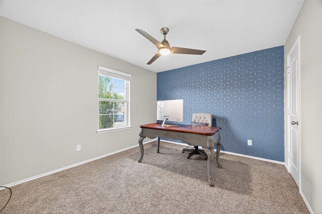 Building Photo - 40347 Blossom Vly Ln