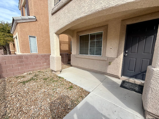 Foto del edificio - 10448 Wild Bill Ct