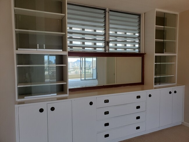 Built in Cabinet - 999 Wilder Ave